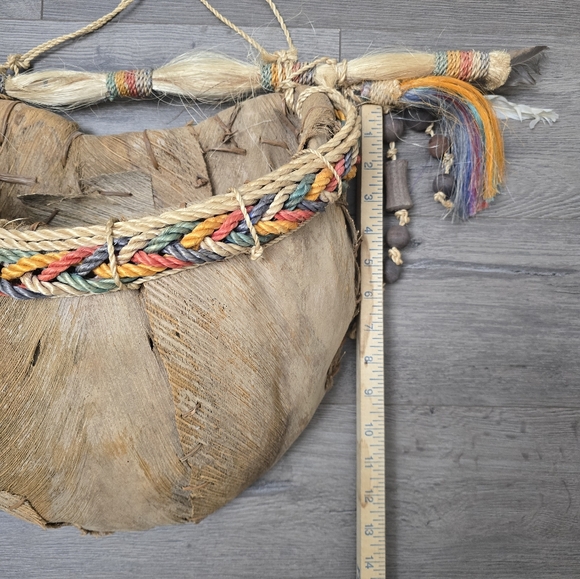 Native American Handmade Primitive Natural Palm Husk Leaf Fiber Wall Basket